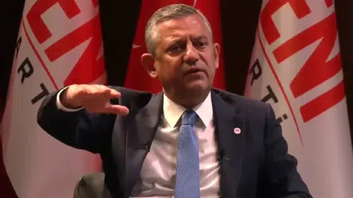 Özgür Özel'den 'İsim' Açıklaması! YENİ Parti AYM'ye Takılırsa Ne Olacak?