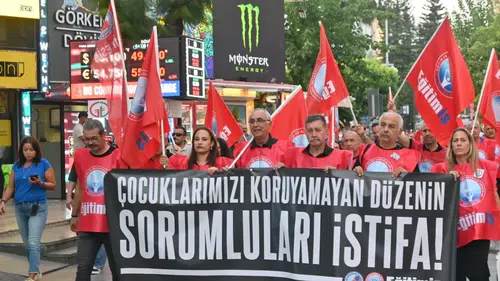 Eğitim-İş Antalya’dan İktidara Sert Mesaj