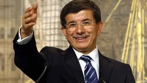 Eski Başbakan Davutoğlu "Cumhurbaşkanına Hakaret" Soruşturmasında İfade Verdi!