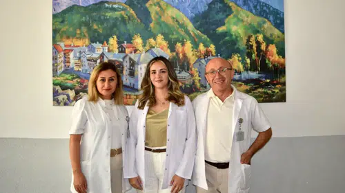 Finike Devlet Hastanesi'nde Aile Boyu Nöbet!
