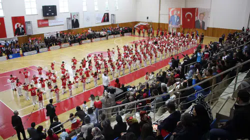 Antalya Tek Yürek: 29 Ekim Cumhuriyet Bayramı İlçelerde Coşkuyla Kutlandı
