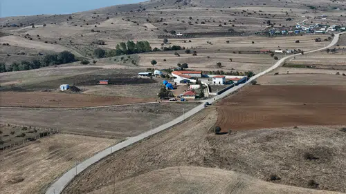 Yeğenine ve Kardeşlerine Bakıyordu: Amcasını Silahla Öldürdü!