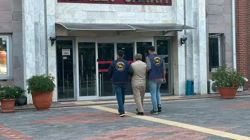 Camideki Yardım Kutusunu Soyan Hırsız Tutuklandı