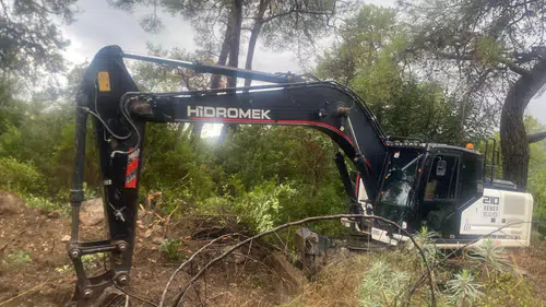 Kemer’de Altyapı ve Üstyapı Seferberliği: Ekiplerin Çalışması Sürüyor!