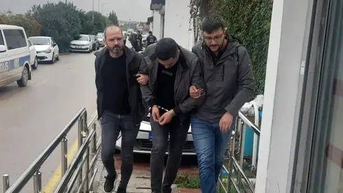 Adana’da Firari Suç Örgütü Üyesine MİT Ve Polisten Darbe
