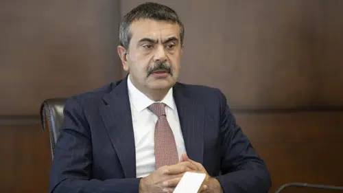 YKS'de Sistem Değişecek mi? Bakan Tekin Tartışmalara Son Noktayı Koydu