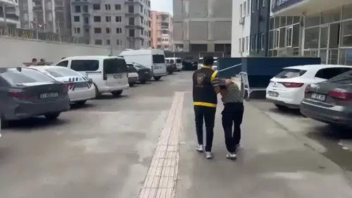 Hatay'da Uyuşturucu Suçundan Hapis Cezası Bulunan Firari Yakalandi