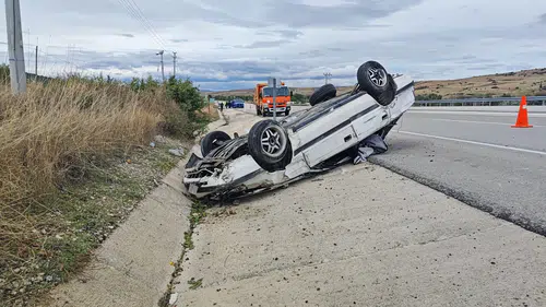 150 Metrelik Can Pazarı: Takla Atan Otomobil Menfeze Çarptı