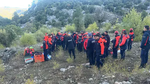 Isparta Yazılı Kanyon’da Can Pazarı: Kurtarma Çalışmaları Sürüyor!