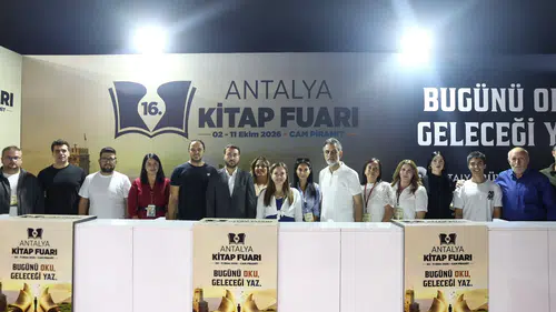 Antalya Kitap Fuarı Zirvede Sona Erdi!