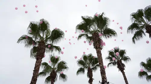 Kepez Belediyesi’nden Meme Kanseri Farkındalığına "Pembe Balonlu" Destek