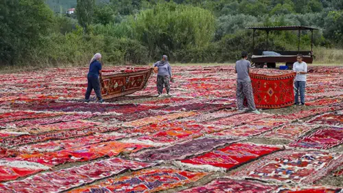 Pazırık ve Döşemealtı Halısı Antalya’da Buluşuyor