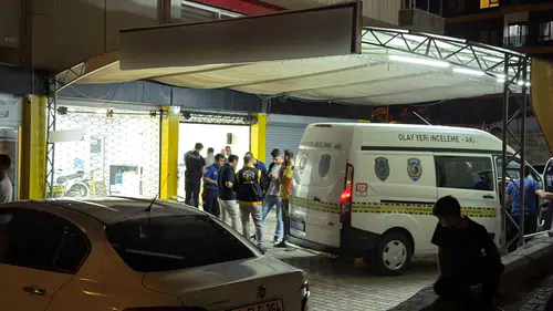 Alanya'da Oto Yıkamacıda Silahlı Kavga: 1 Ölü, 2 Yaralı
