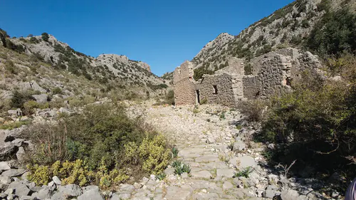 Antalya'nın Gizli Hazinesi: Döşemealtı Tarihi Yerler ve Antik Rotalar