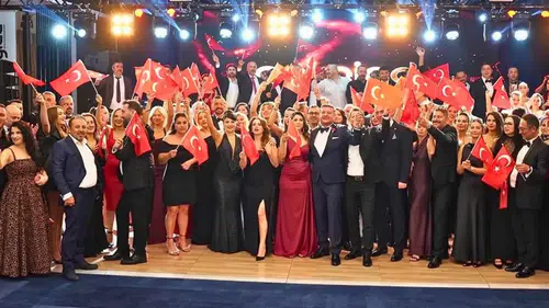 ANTGİAD'ın Geleneksel Cumhuriyet Balosu'nda 103. Yıl Coşkusu