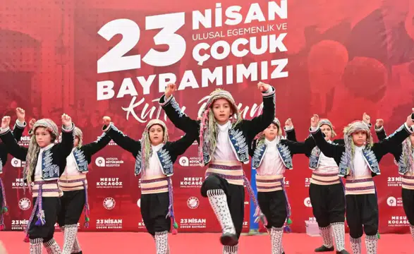 Kepez'de 23 Nisan 5 Gün Sürecek Dev Şenlik Başlıyor