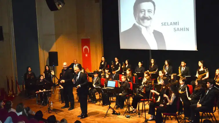Antalya’da Güzel Sanatlar Adayları Sahnede Devleşti