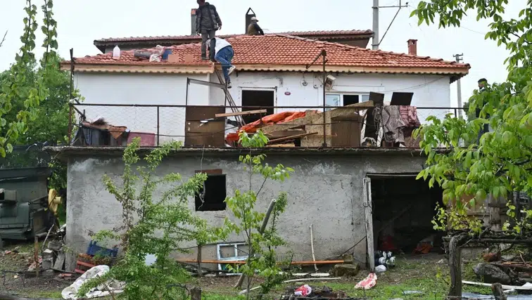 Isparta Sorkuncak Köyü'nde Bir Ailenin Yağmur Çilesi Bitti