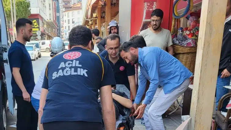Serik'te Tartıştığı Genci Bıçaklayıp Kayıplara Karıştı