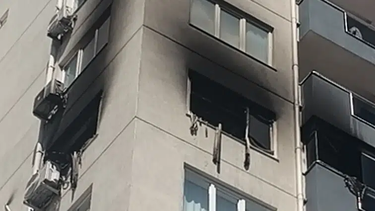 Aksu'da Çocukların Tehlikeli Oyunu Daireyi Küle Çevirdi