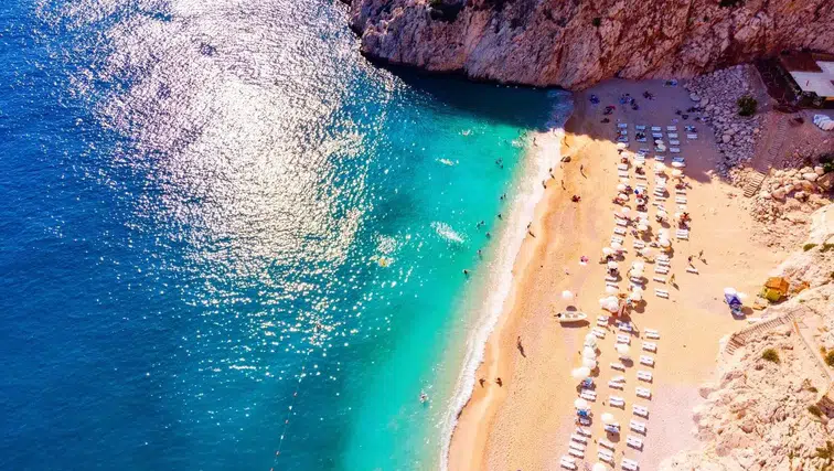 Burdur'da Tatil Hayali Kuranlara Kritik Uyarı: Ucuz Tatil Reklamlarına Kanmayın!