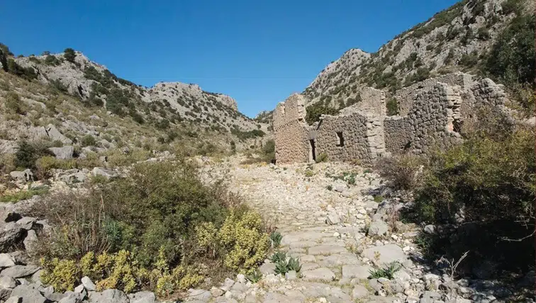 Antalya'nın Kültür Mirasına 17 Yeni Eser Daha Eklendi