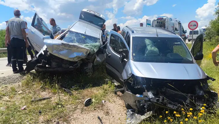 Isparta Soruncak'ta Feci Kaza: Bir Aile Yok Oldu
