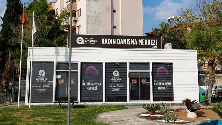 Antalya’da Kadınlara Özel Dolu Dolu Program