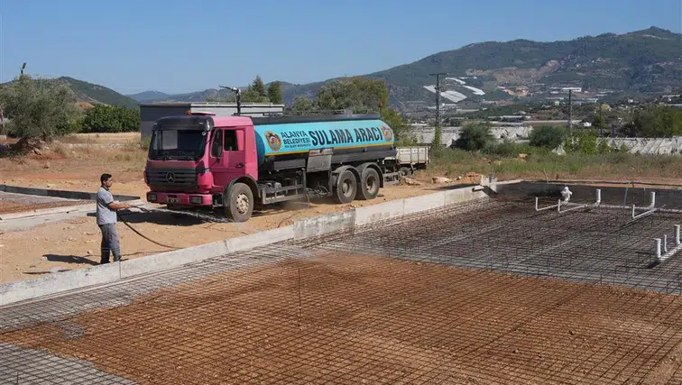 Elikesik'te Çok Amaçlı Yaşam Alanı'nın Temeli Atıldı