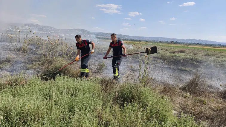 Burdur’da Korkutan Arazi Yangını: 20 Dekar Alan Yandı