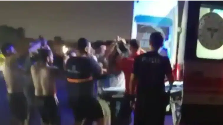 Hatay'da Boğulma Tehlikesi: Vatandaşların Kurtardığı Kişi Tedavide