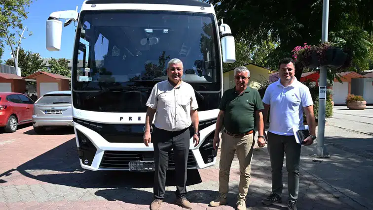 Kemer Belediye Merkez Spor Kulübü’ne Yeni Otobüs Desteği