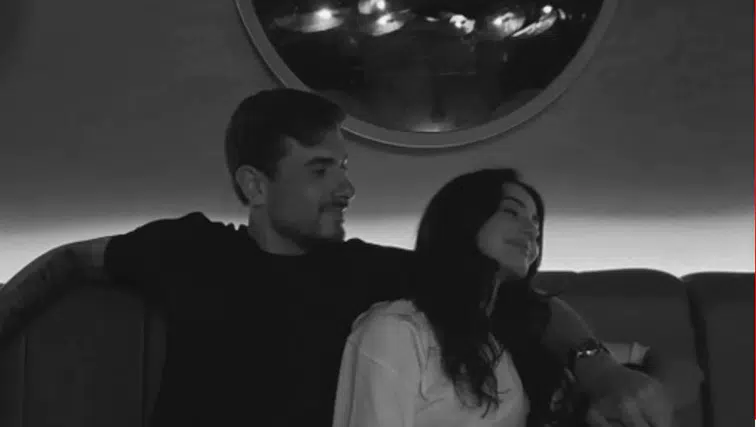 Helin Kandemir ve Dorukhan Toköz'den İlk Aşk Pozu!