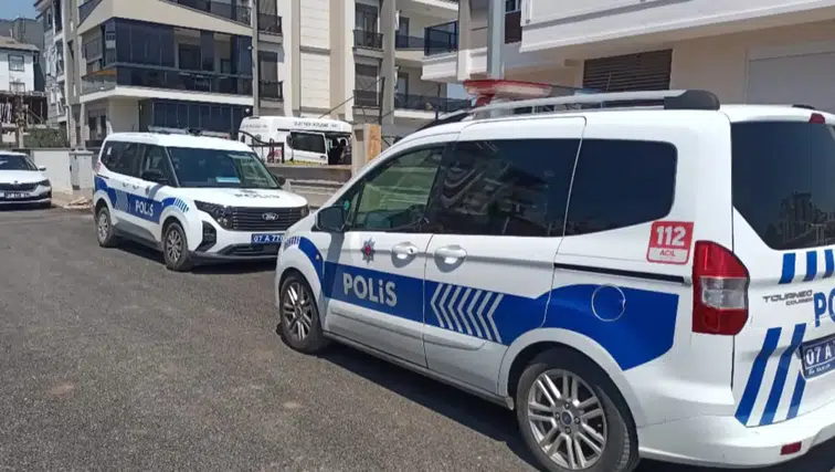 Antalya’da Yeni Evinde Acı Son: Tayinle Gelen Polis Memuru Ölü Bulundu