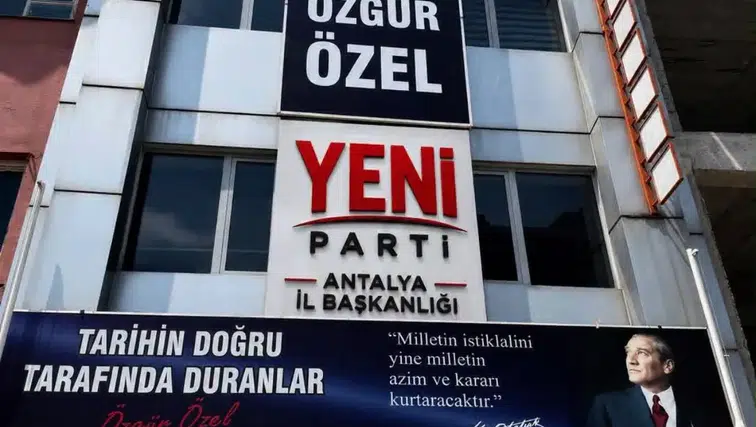 YENİ Parti Antalya İlçe Ön Seçimleri Hangi İlçede Oy Nerede, Saat Kaçta Kullanılacak?