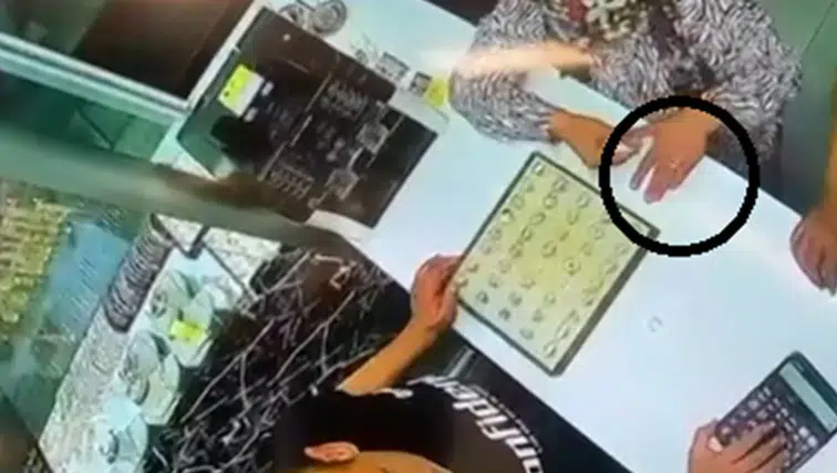 Hatay’da Kuyumcu Hırsızlığı Kamerada: 100 Bin TL’lik Altın Çaldılar!
