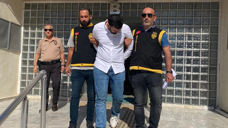 MİT Görevlisi Kılığına Girdi, Vatandaşı 70 Bin Dolar Dolandırdı!