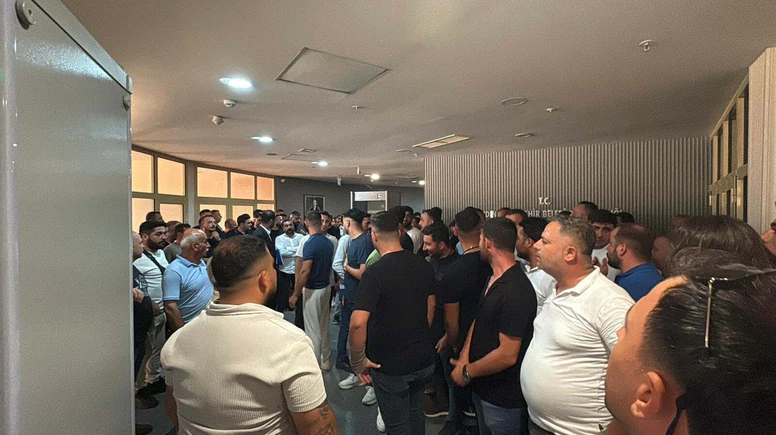 Aydın Büyükşehir Belediye Meclisi’nde gerginlik: Toplantı ertelendi, salona polis girdi