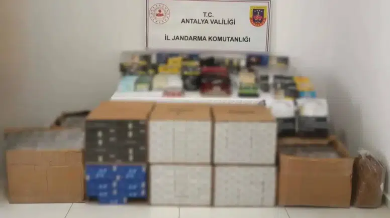 Kaş’ta Binlerce Kaçak Sigara Ele Geçirildi