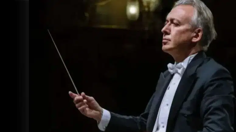 Aspendos Sahnesi Piyano Devine Teslim