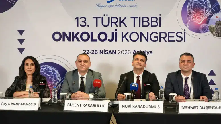 Antalya’da Onkologlar Buluştu: Kanser Eşittir Ölüm Değildir