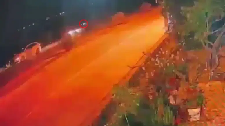 Serik'te Kan Donduran Yol Kesme Anı Kamerada