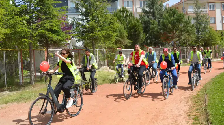 Korkuteli’nde Bisiklet Pedalları 19 Mayıs İçin Döndü