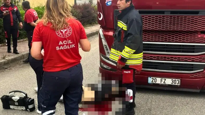 Süt Fabrikasındaki Mesaisine Gidiyordu, TIR Eceli Oldu