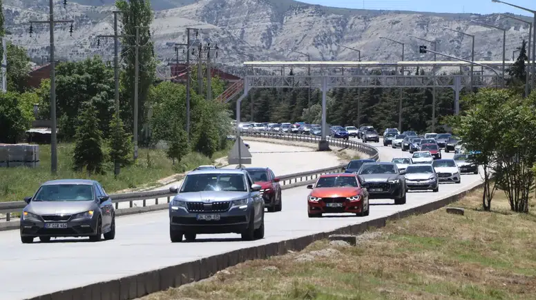 Bayramın Son Günü Antalya ve Fethiye Dönüşü D650 Kilitlendi