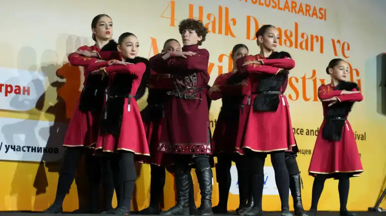 Alanya Uluslararası Festivali’nde Gösteriler Ayakta Alkışlandı