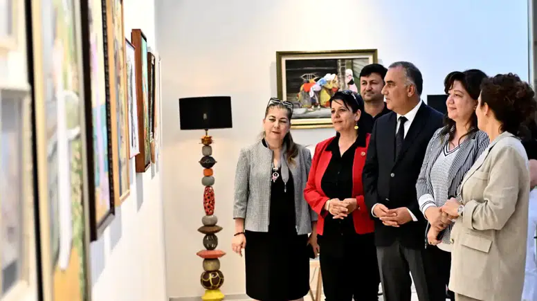 Muratpaşa'da Farklı Disiplinler Sergide Birleşti