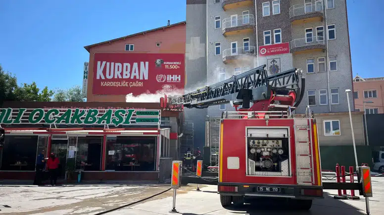 Burdur’da Korkutan Baca Yangını: İtfaiye Faciyayı Önledi
