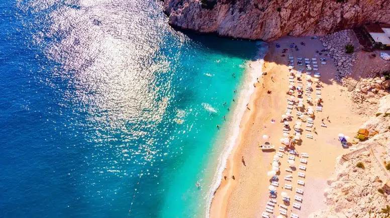 Burdur'da Tatil Hayali Kuranlara Kritik Uyarı: Ucuz Tatil Reklamlarına Kanmayın!