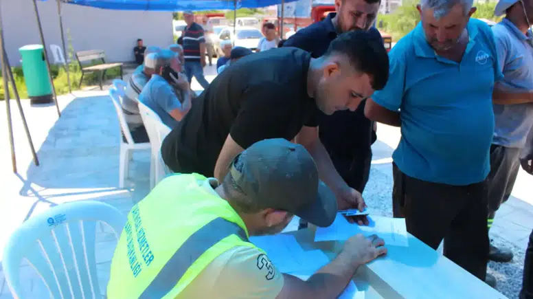 Gazipaşa’da Afetzede Üreticinin Yaraları Büyükşehir ile Sarılıyor
